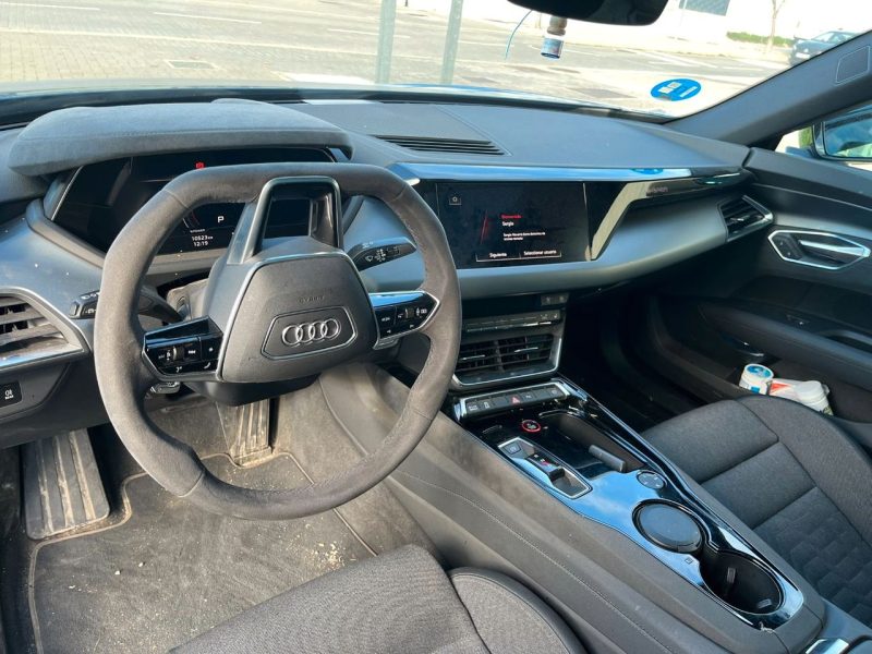 AUDI etron GT 60 quattro