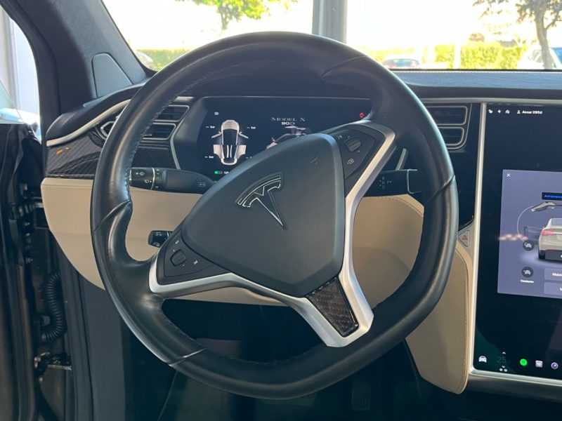 TESLA Model X 90D 4WD